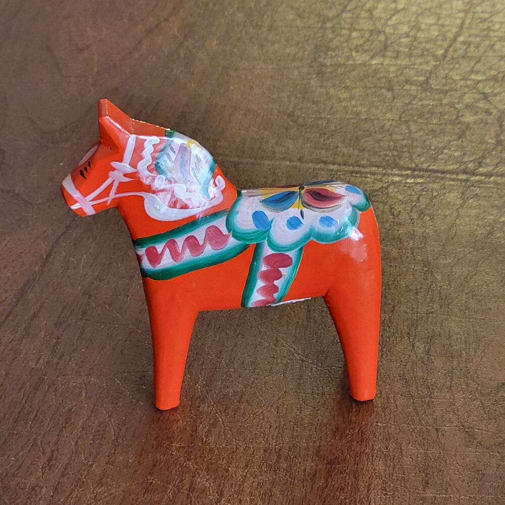 Vtg Nils Olsson Swedish Dala Horse 3.75 Inch Wood Figurine Folk Art Sweden Red